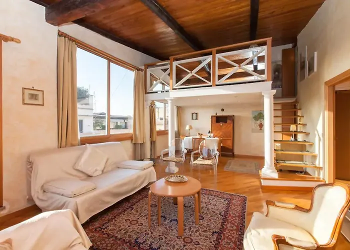 Amazing Panoramic Artist's Loft Spanish Steps Appartement *