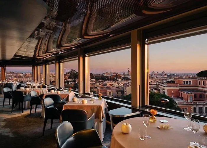 Amazing Panoramic Artist's Loft Spanish Steps * Rome